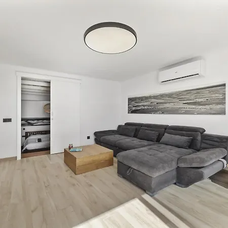 Atlantico - Planta Baja فيلة *